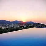 Saronic Topview *