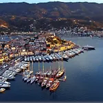 Saronic Topview Villa Galatás