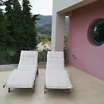 Villa Saronic Topview