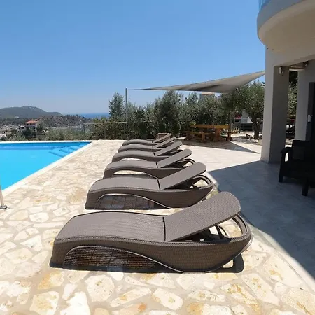 Saronic Topview