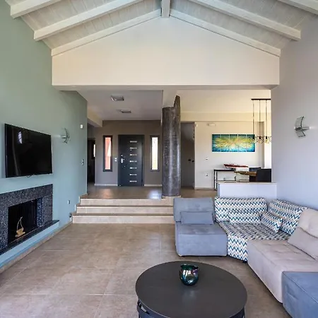 Saronic Topview Вилла *