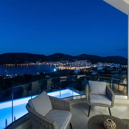 Villa Saronic Topview *