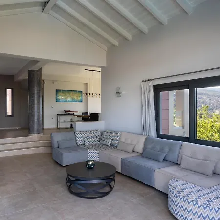 Вилла Saronic Topview Галатас