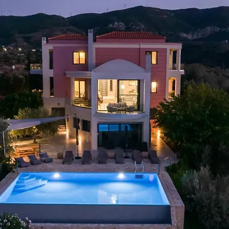 Saronic Topview Villa Galatás
