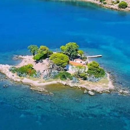 Villa Saronic Topview Galatás