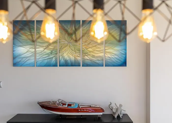 Saronic Topview * Галатас