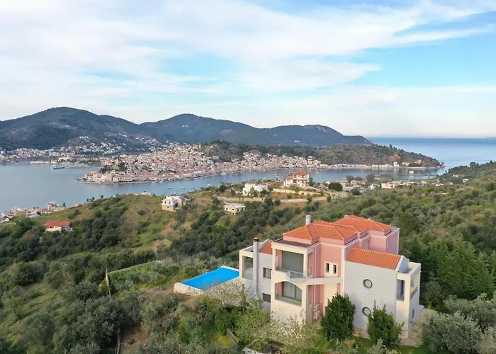 Saronic Topview * Galatás